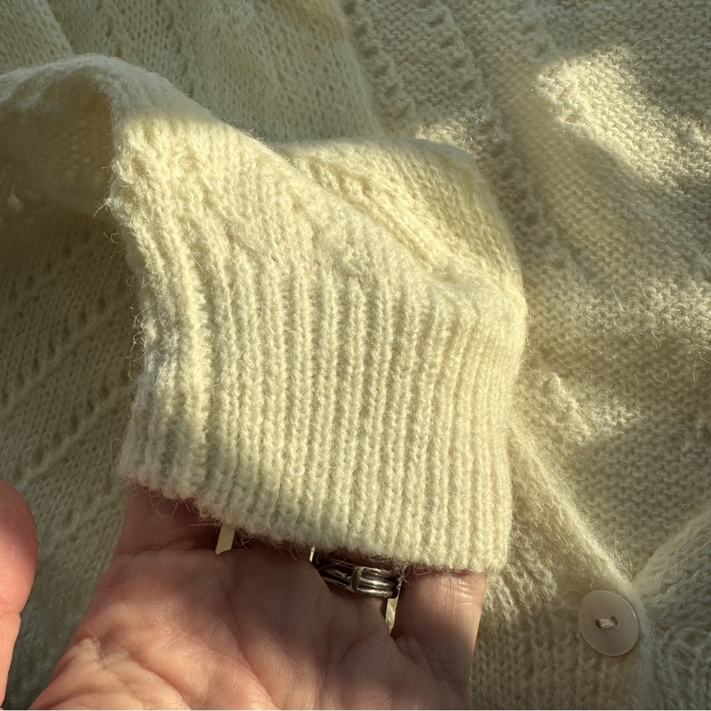V-Cut Buttoned Down Off White Knit Cardigan Textured, Long Sleeve - Picture 11 of 12